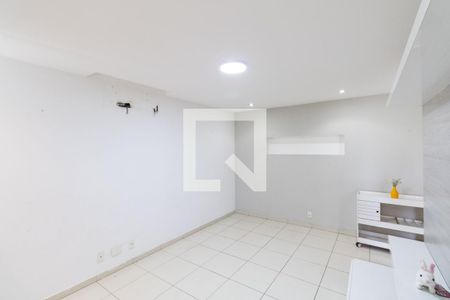 Sala de casa para alugar com 3 quartos, 290m² em Campo Grande, Rio de Janeiro
