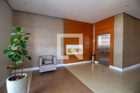 Apartamento à venda com 123m², 3 quartos e 1 vaga Apartamento à venda com 123m², 3 quartos e 1 vagaHall Social