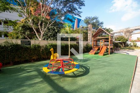 Apartamento à venda com 123m², 3 quartos e 1 vaga Apartamento à venda com 123m², 3 quartos e 1 vagaÁrea comum - Playground
