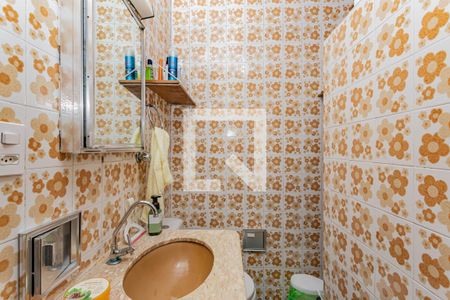 Casa à venda com 300m², 3 quartos e 4 vagas Casa à venda com 300m², 3 quartos e 4 vagasBanheiro da Suíte 1