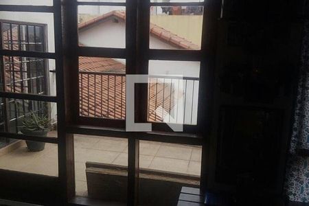 Casa à venda com 241m², 5 quartos e 2 vagas