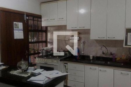 Casa à venda com 5 quartos, 241m² em Sacoma, São Paulo