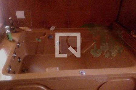 Casa à venda com 5 quartos, 241m² em Sacoma, São Paulo