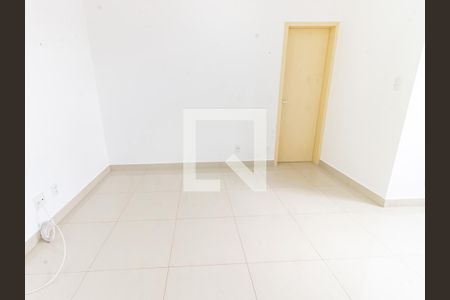 Apartamento à venda com 33m², 1 quarto e sem vaga Apartamento à venda com 33m², 1 quarto e sem vagaSala/Cozinha