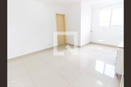 Apartamento à venda com 33m², 1 quarto e sem vaga Apartamento à venda com 33m², 1 quarto e sem vagaSala/Cozinha