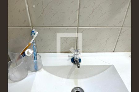 Casa à venda com 103m², 2 quartos e 2 vagasBanheiro 