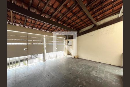 Casa à venda com 103m², 2 quartos e 2 vagasGaragem