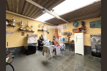 Casa à venda com 103m², 2 quartos e 2 vagasQuintal