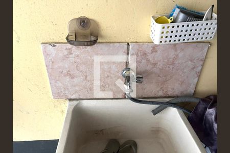 Casa à venda com 103m², 2 quartos e 2 vagasÁrea de Serviço