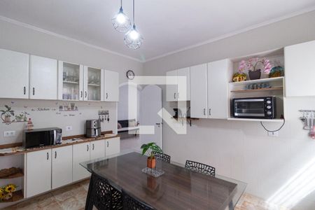 Casa à venda com 160m², 4 quartos e 4 vagasCozinha