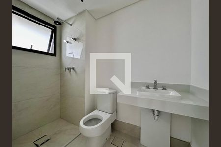 Apartamento à venda com 137m², 3 quartos e 2 vagas Apartamento à venda com 137m², 3 quartos e 2 vagasBanheiro Suíte 3