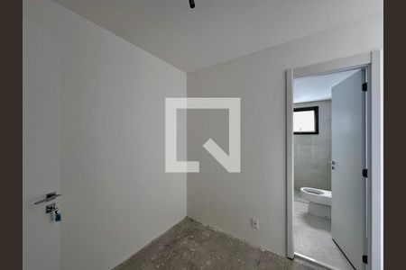 Apartamento à venda com 137m², 3 quartos e 2 vagas Apartamento à venda com 137m², 3 quartos e 2 vagasCloset Suíte 2
