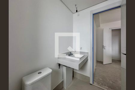 Apartamento à venda com 137m², 3 quartos e 2 vagas Apartamento à venda com 137m², 3 quartos e 2 vagasBanheiro Suíte 1