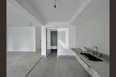 Apartamento à venda com 137m², 3 quartos e 2 vagas Apartamento à venda com 137m², 3 quartos e 2 vagasCozinha