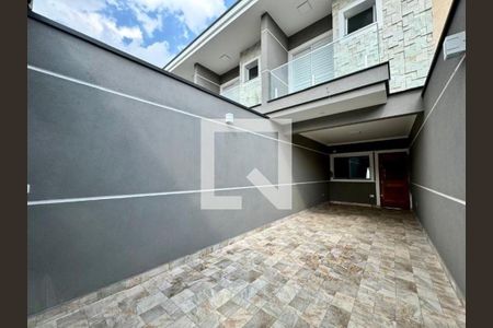 Casa à venda com 150m², 3 quartos e 2 vagasFoto 02