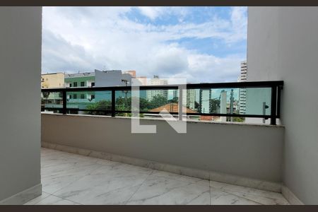 Apartamento à venda com 72m², 3 quartos e 2 vagasSacada