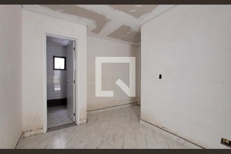Apartamento à venda com 85m², 3 quartos e 2 vagas Apartamento à venda com 85m², 3 quartos e 2 vagasSuíte