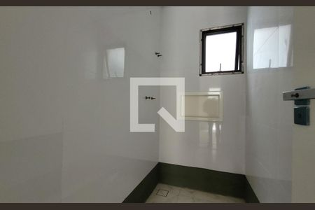Apartamento à venda com 85m², 3 quartos e 2 vagas Apartamento à venda com 85m², 3 quartos e 2 vagasBanheiro da suíte