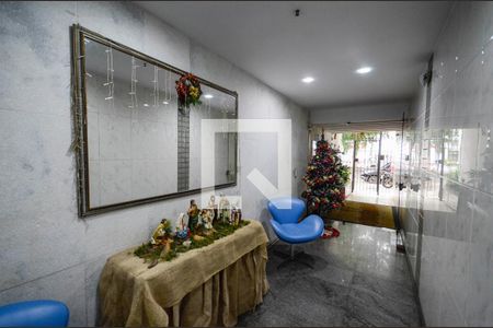 Apartamento à venda com 82m², 2 quartos e sem vagaÁrea comum