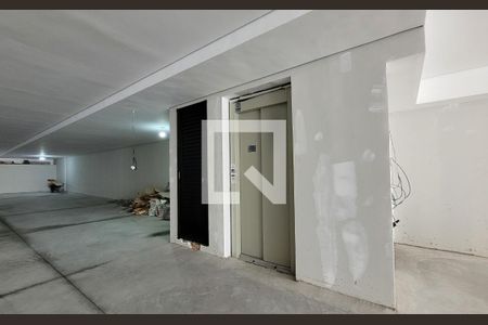 Apartamento à venda com 160m², 3 quartos e 2 vagasElevador