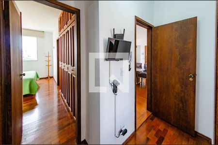 Apartamento à venda com 212m², 4 quartos e 2 vagasSuíte