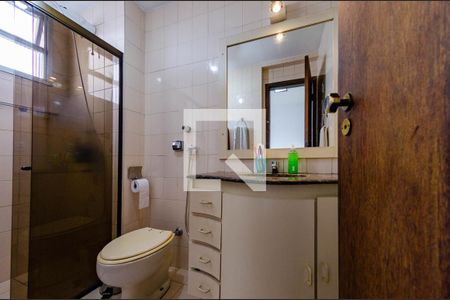 Apartamento à venda com 212m², 4 quartos e 2 vagasBanheiro suíte