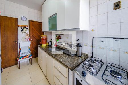 Apartamento à venda com 212m², 4 quartos e 2 vagasCozinha