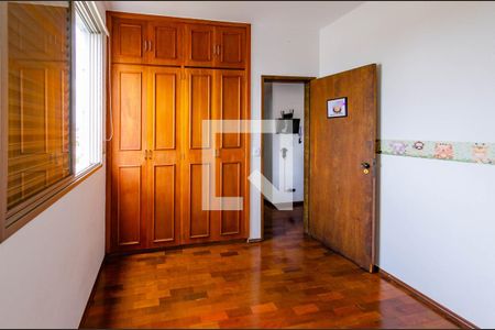 Apartamento à venda com 212m², 4 quartos e 2 vagasQuarto 3