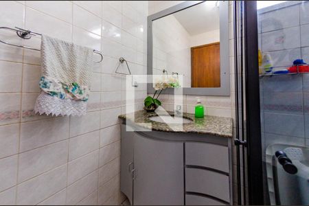 Apartamento à venda com 212m², 4 quartos e 2 vagasBanheiro
