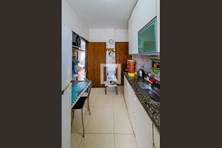Apartamento à venda com 212m², 4 quartos e 2 vagasCozinha