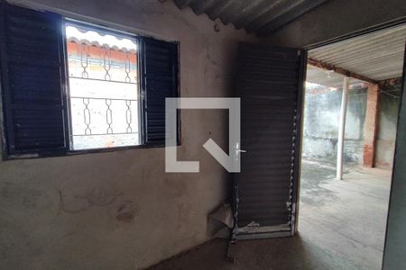 Casa à venda com 160m², 3 quartos e 2 vagasQuarto de Serviço