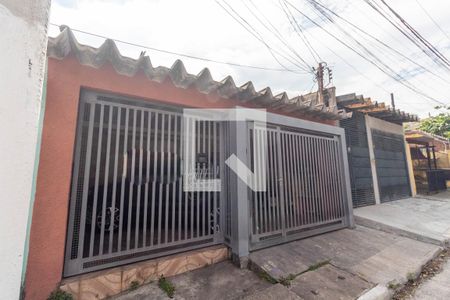 Casa à venda com 135m², 3 quartos e 2 vagasFachada