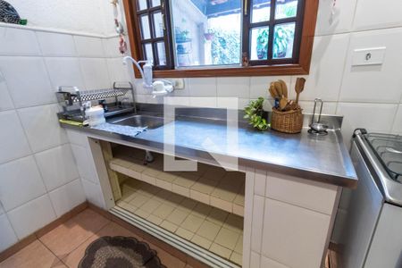 Casa à venda com 135m², 3 quartos e 2 vagasCozinha