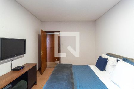 Casa à venda com 135m², 3 quartos e 2 vagasQuarto 1