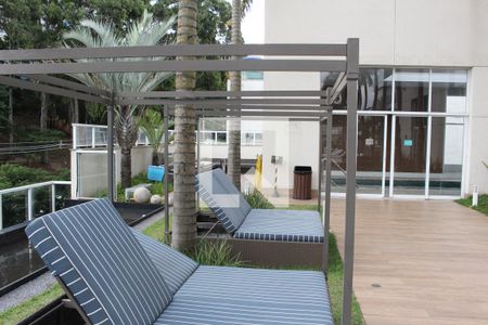 Apartamento à venda com 40m², 1 quarto e 1 vagaÁrea comum piscina