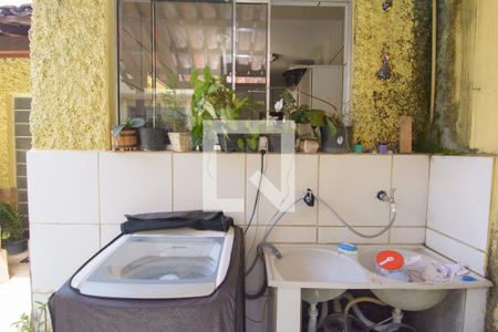 Casa à venda com 203m², 4 quartos e 2 vagasÁrea de Serviço 2