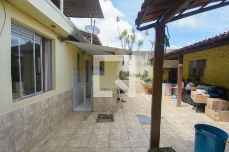 Casa à venda com 203m², 4 quartos e 2 vagasQuintal