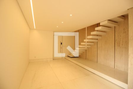 Apartamento à venda com 220m², 3 quartos e 2 vagasSala