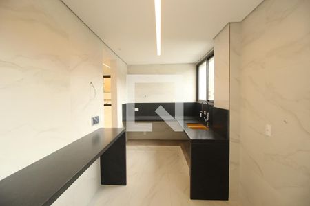 Apartamento à venda com 220m², 3 quartos e 2 vagasCozinha