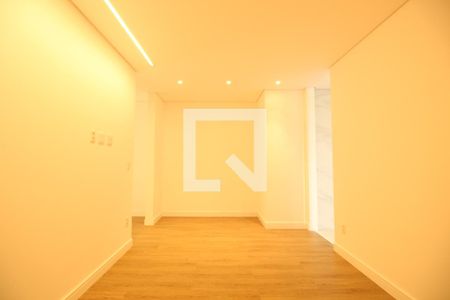Apartamento à venda com 220m², 3 quartos e 2 vagasSuíte 2