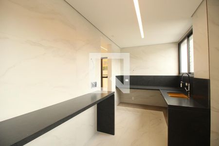 Apartamento à venda com 220m², 3 quartos e 2 vagasCozinha