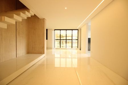 Apartamento à venda com 220m², 3 quartos e 2 vagasSala