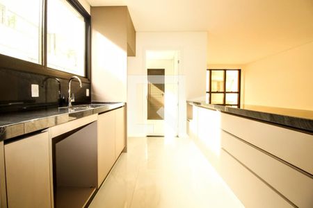 Cozinha de apartamento à venda com 3 quartos, 107m² em Funcionários, Belo Horizonte