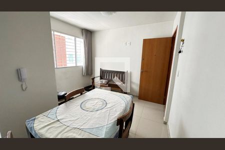 Apartamento para alugar com 47m², 2 quartos e 1 vaga Apartamento para alugar com 47m², 2 quartos e 1 vagaSala de Jantar