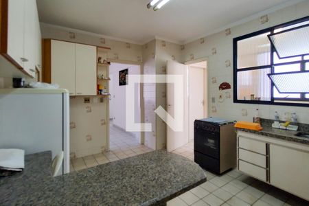 Apartamento para alugar com 140m², 3 quartos e 2 vagasCozinha