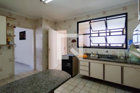 Apartamento para alugar com 140m², 3 quartos e 2 vagasCozinha