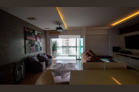 Sala de apartamento para alugar com 3 quartos, 110m² em Barra da Tijuca, Rio de Janeiro