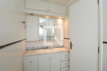 Apartamento à venda com 90m², 3 quartos e 2 vagasBanheiro da Suíte 2
