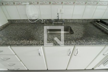 Apartamento à venda com 90m², 3 quartos e 2 vagasCozinha e Área de Serviço