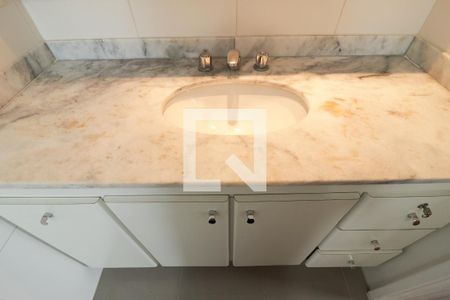 Apartamento à venda com 90m², 3 quartos e 2 vagasBanheiro da Suíte 2